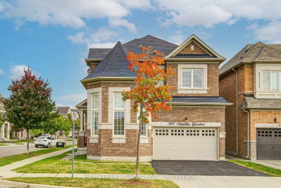 382 Begonia Gardens • Oakville, ON photo 2