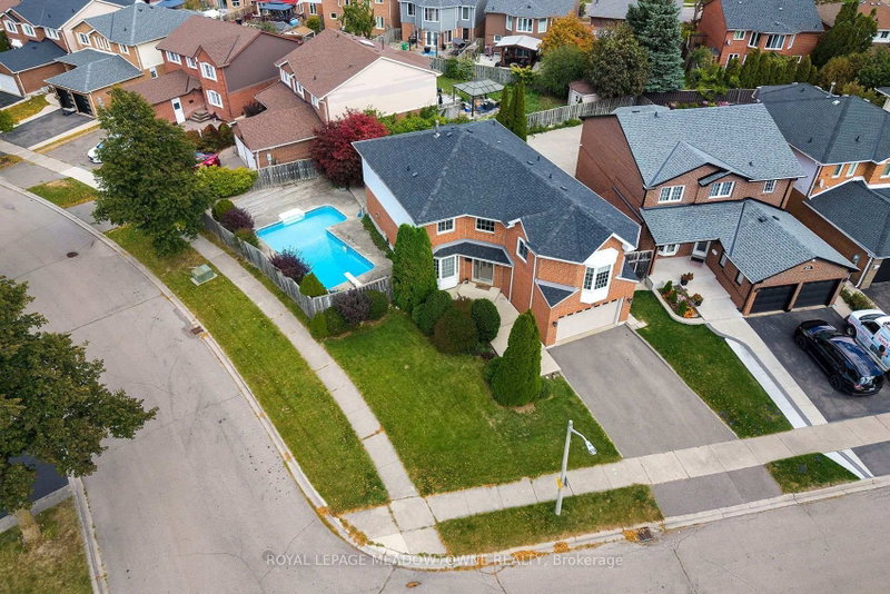 38 Mckillop Court