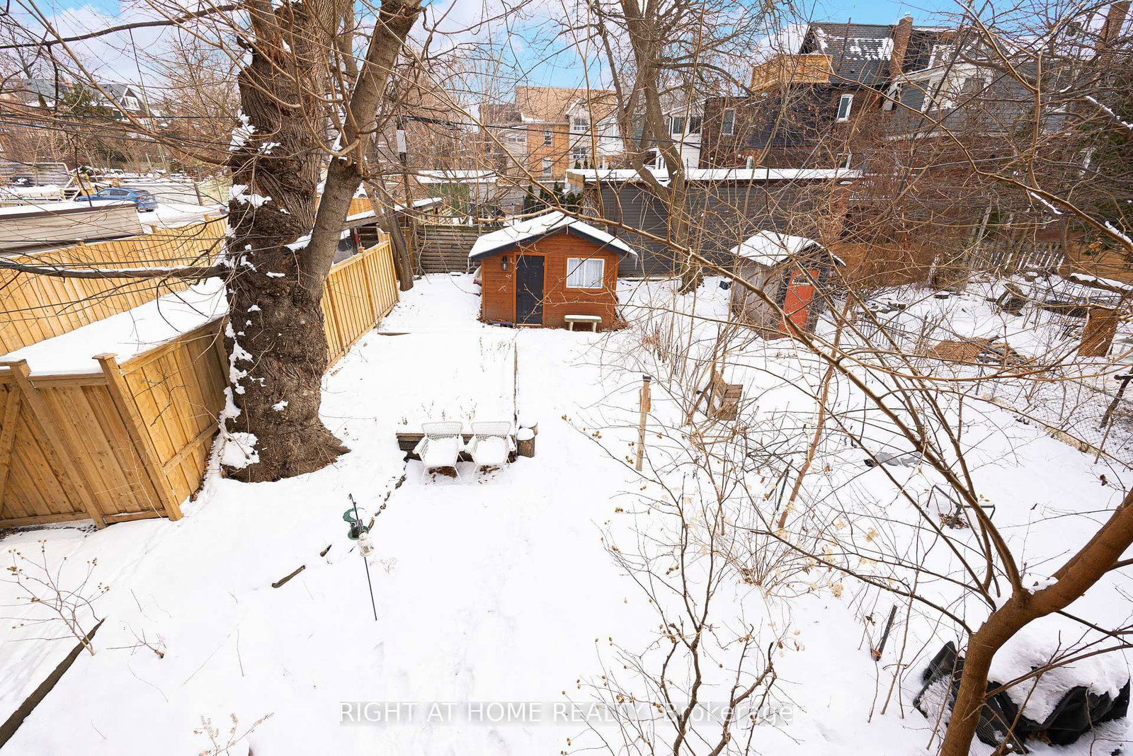 725 Indian Road • Toronto, ON photo 43