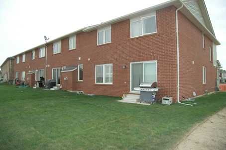 701 Ambroise Cres, Milton, L9T0M4 | Image 2