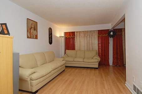 12 - 7450 Darcel Ave, Mississauga, L4T2X7 | Image 3