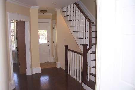 46 Bay St, Mississauga, L5H1C3 | Image 2