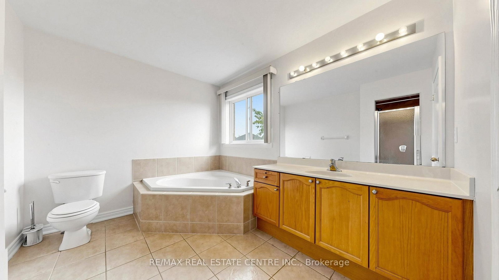 169 COOKE Crescent • Milton, ON photo 23