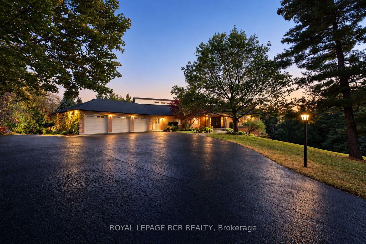 7735 Old Church Road • Caledon, ON photo 2