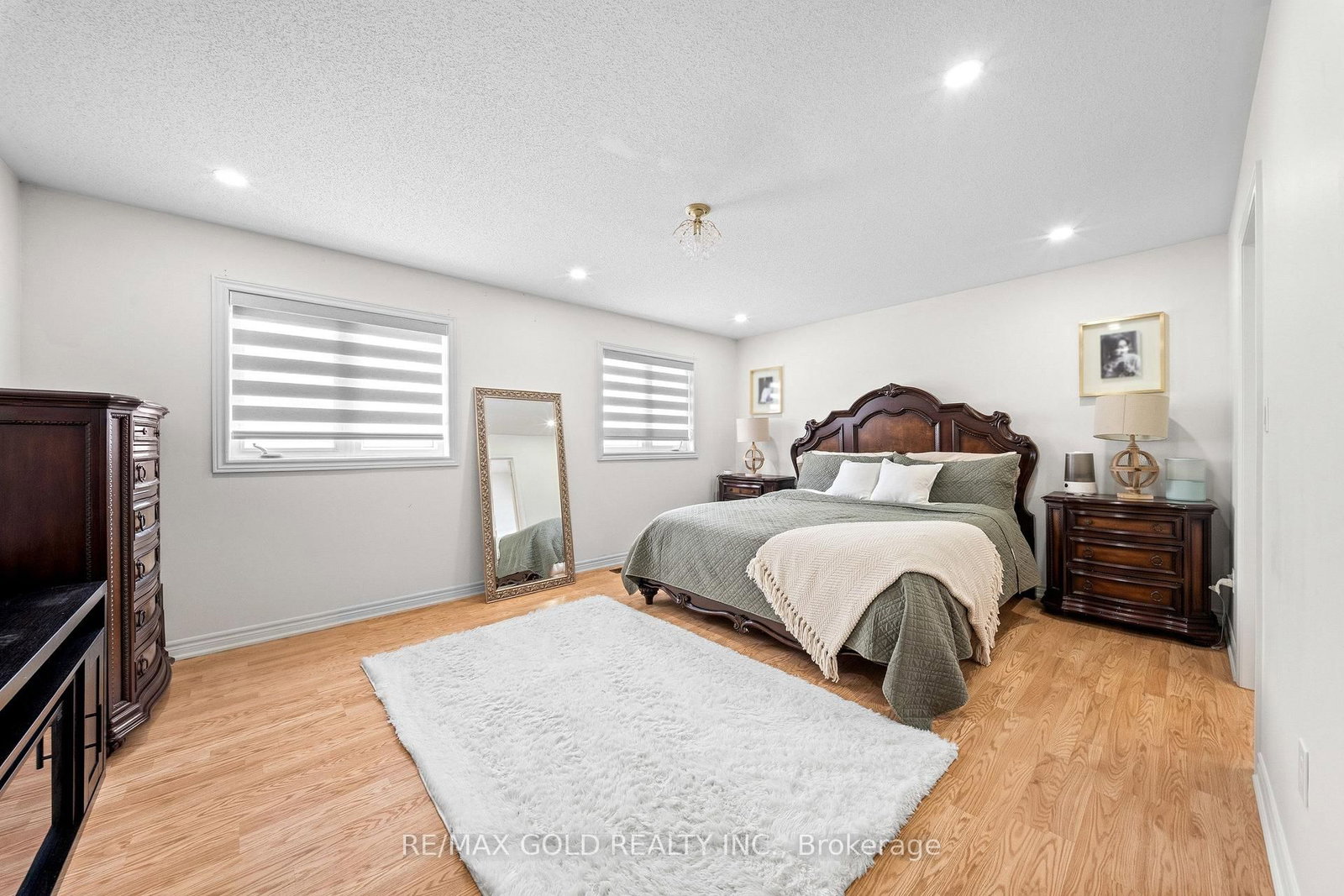 5 Onyx Gate • Brampton, ON photo 15