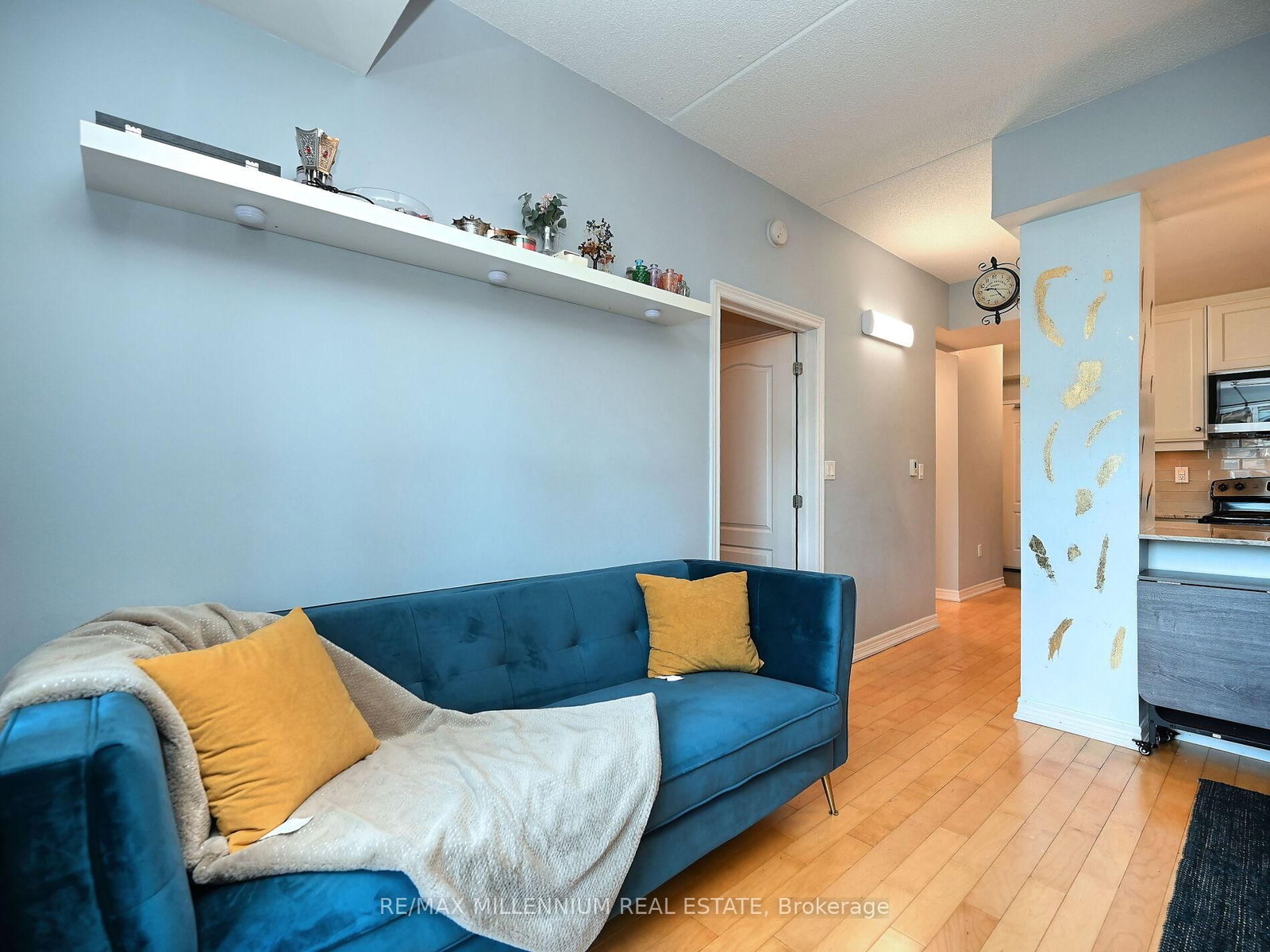 101-1419 Costigan Rd, Milton, view 11