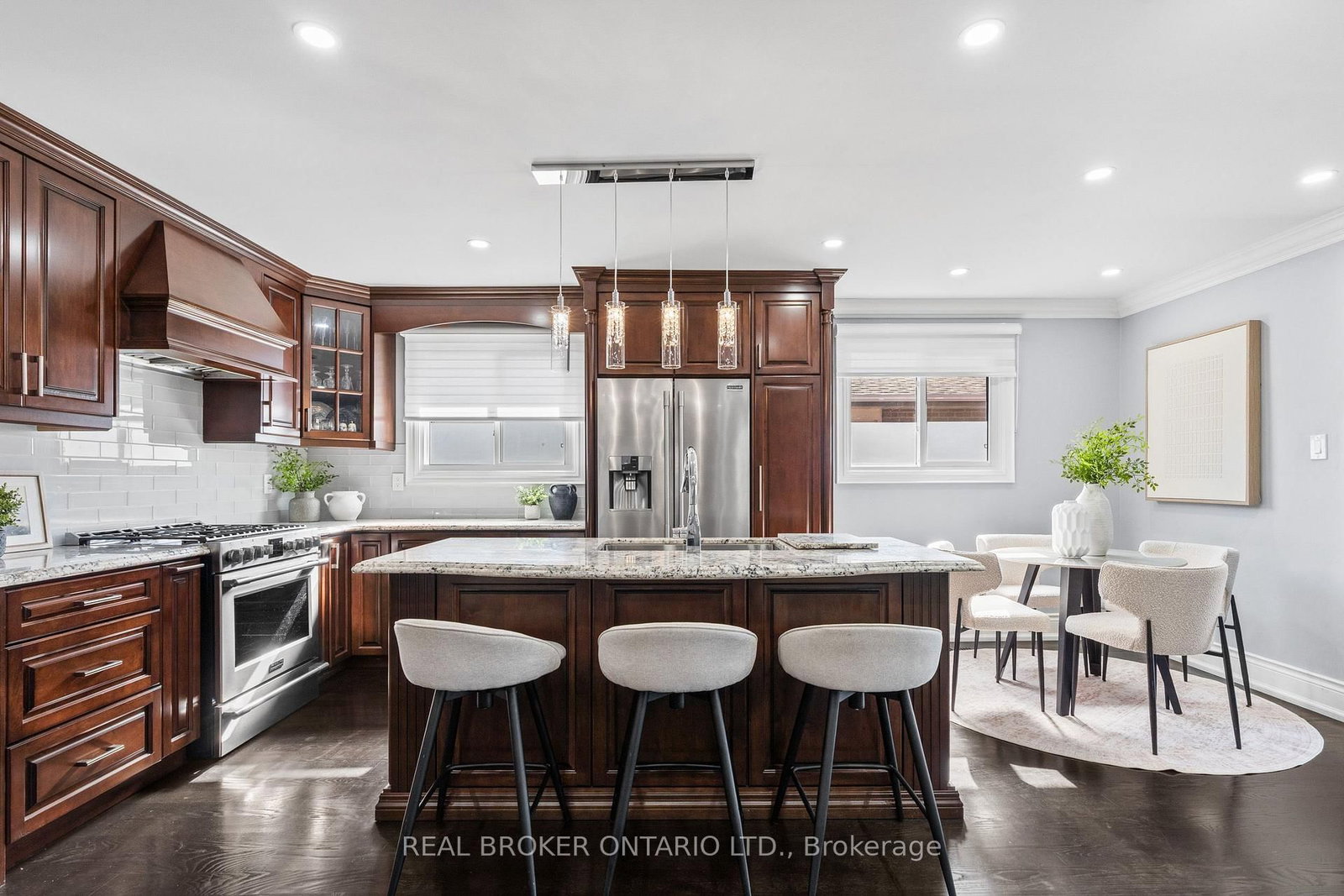 3952 Bishopstoke Lane • Mississauga, ON photo 5