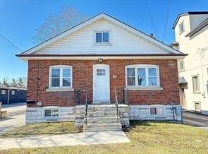 1016 Haig Blvd photo 3