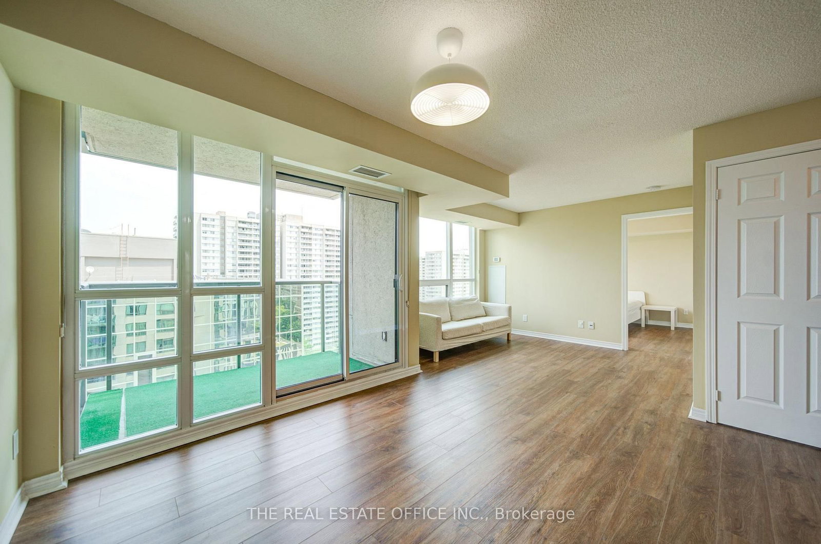 1502-208 Enfield Pl, Mississauga, view 9