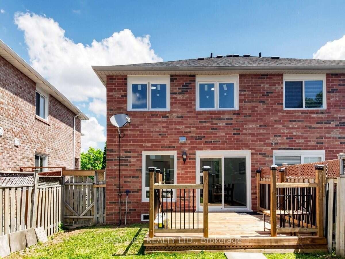 16 Mount Fuji Crescent • Brampton, ON photo 42