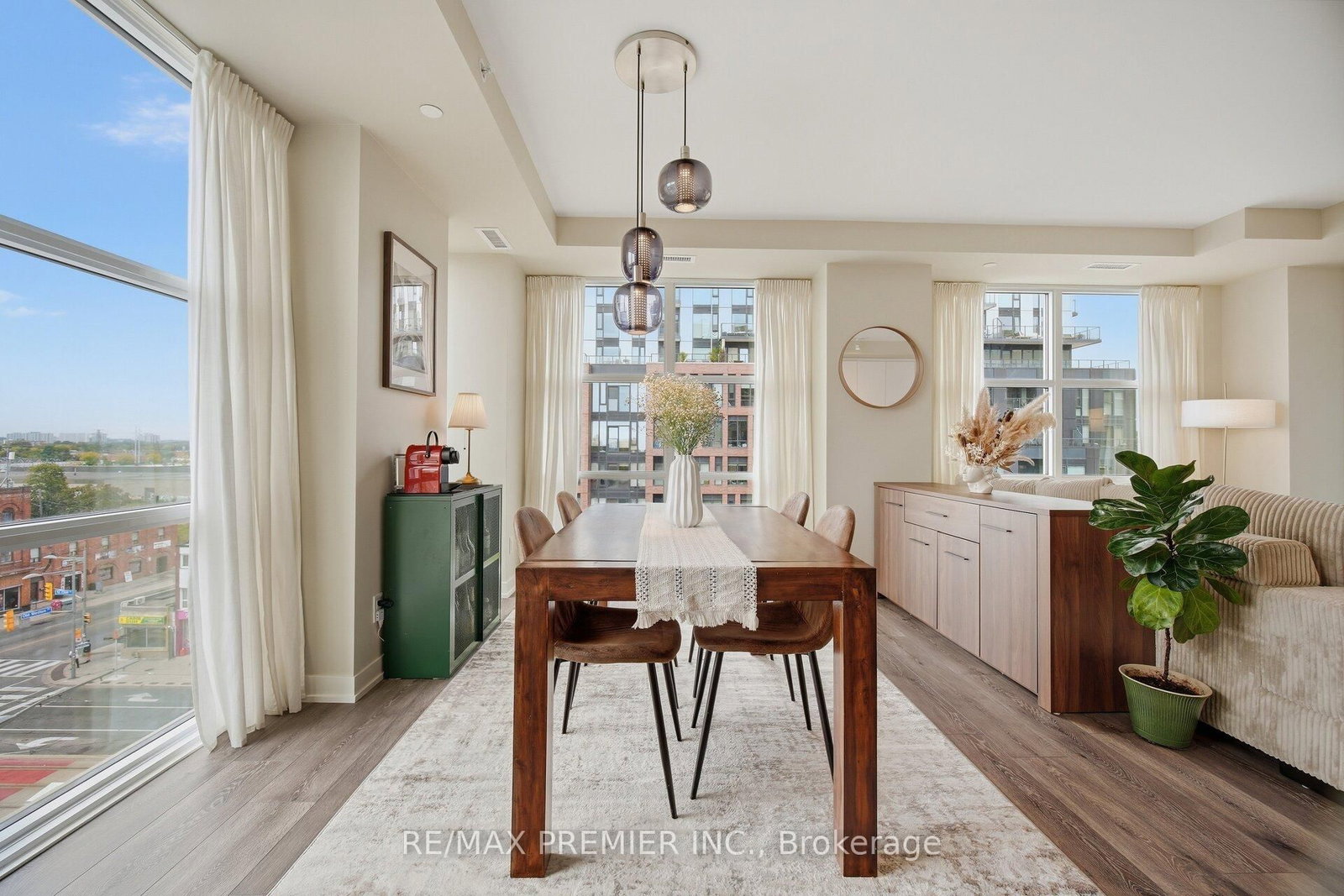 1787 St. Clair Avenue W • #610 • Toronto, ON photo 14