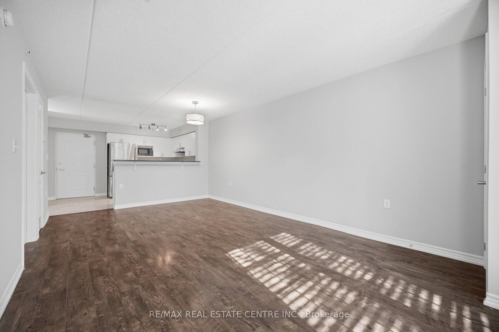 103-1450 Main St, Milton, view 18