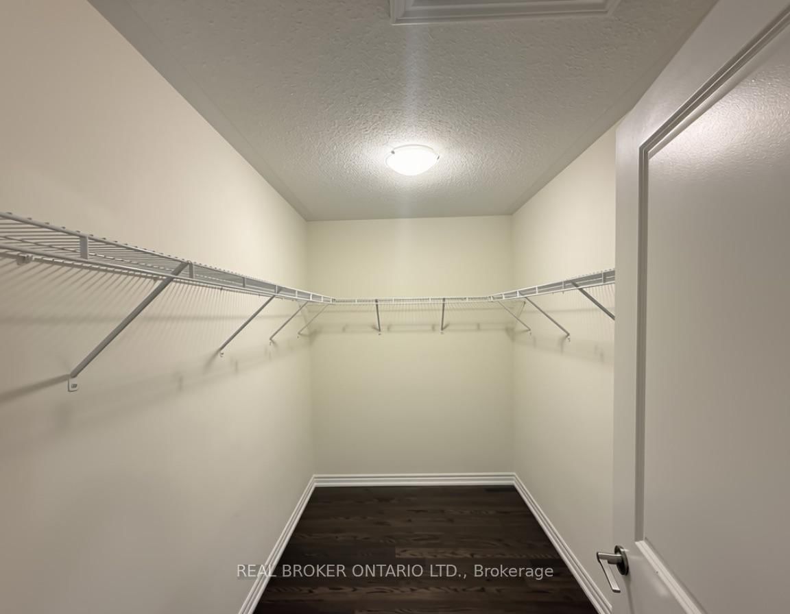 1559 Kitchen Crt, Milton, view 20