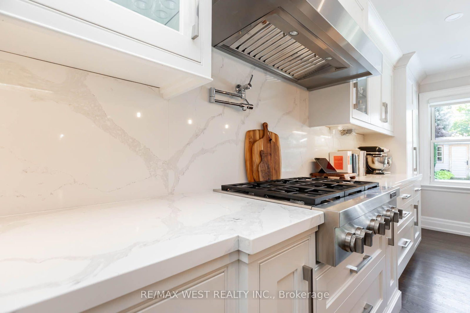 49 Winterton Drive • Toronto, ON photo 18