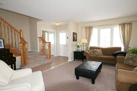 420 Trudeau Dr, Milton, L9T5K9 | Image 2