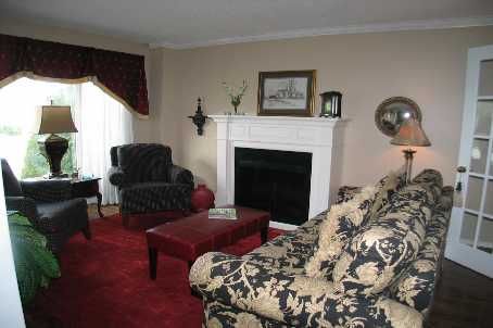 3655 Loyalist Dr, Mississauga, L5L4T6 | Image 2