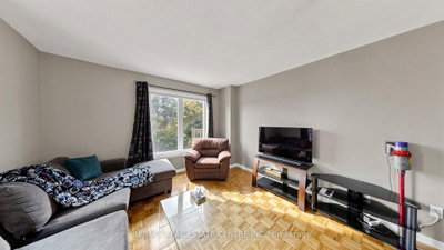 2215 Cleaver Avenue • #3 • Burlington, ON photo 4
