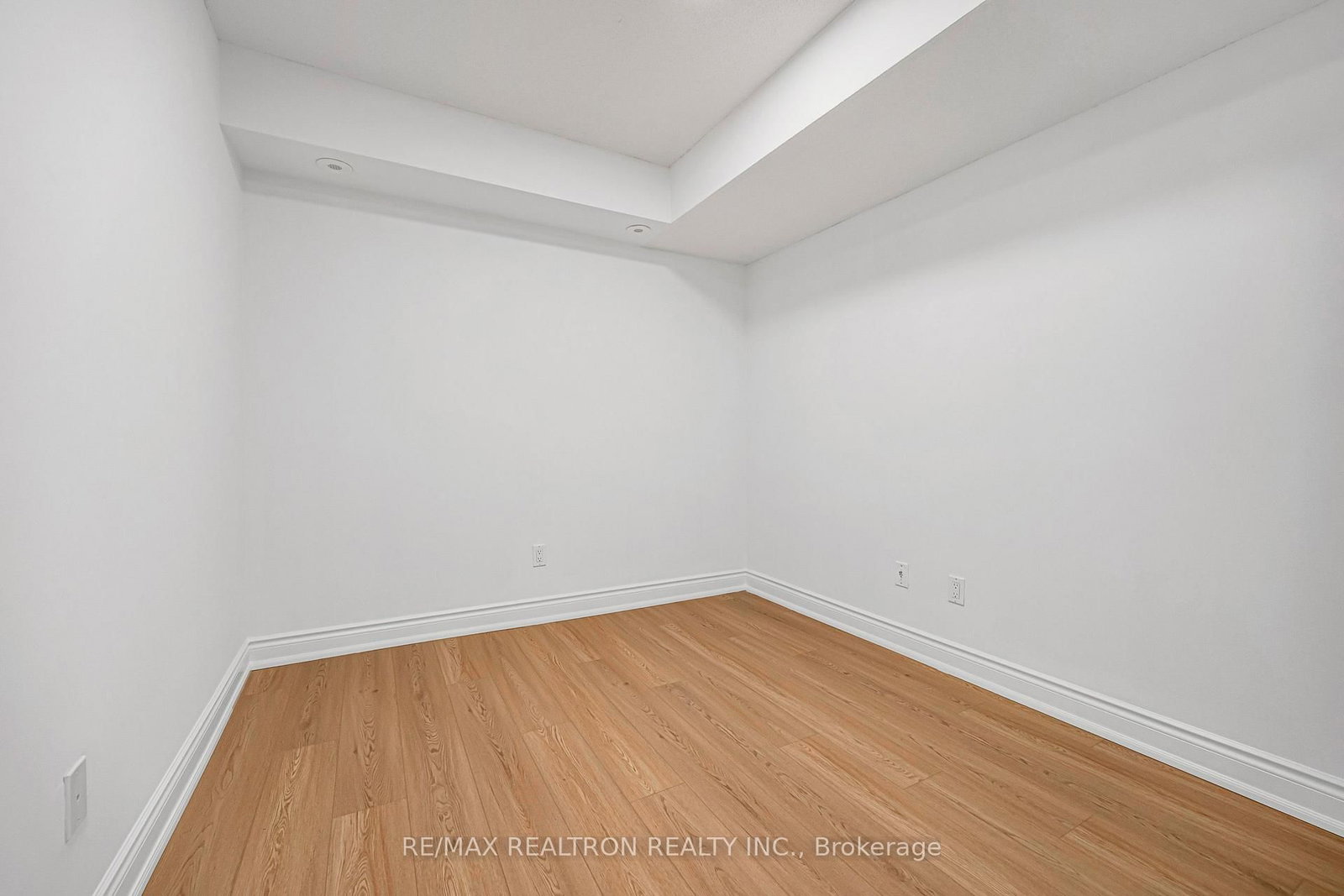 50 Joe Shuster Way • #205 • Toronto, ON photo 43