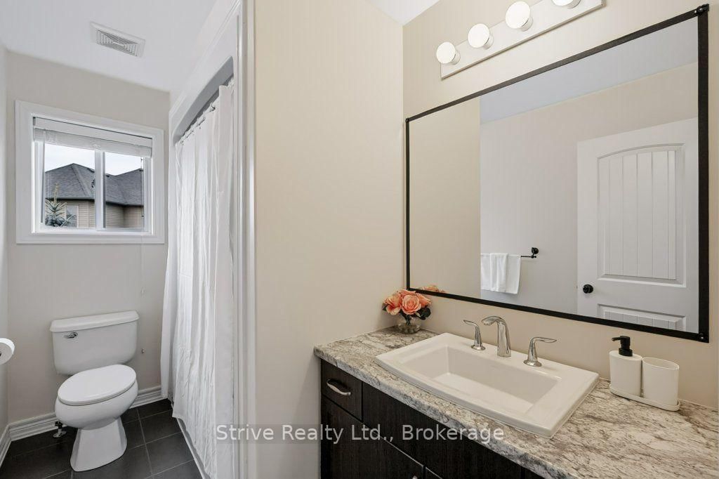 33 Wardlaw Avenue • Orangeville, ON photo 29