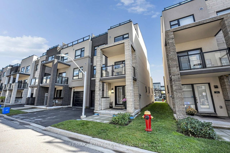 35 - 1121 Cooke Boulevard