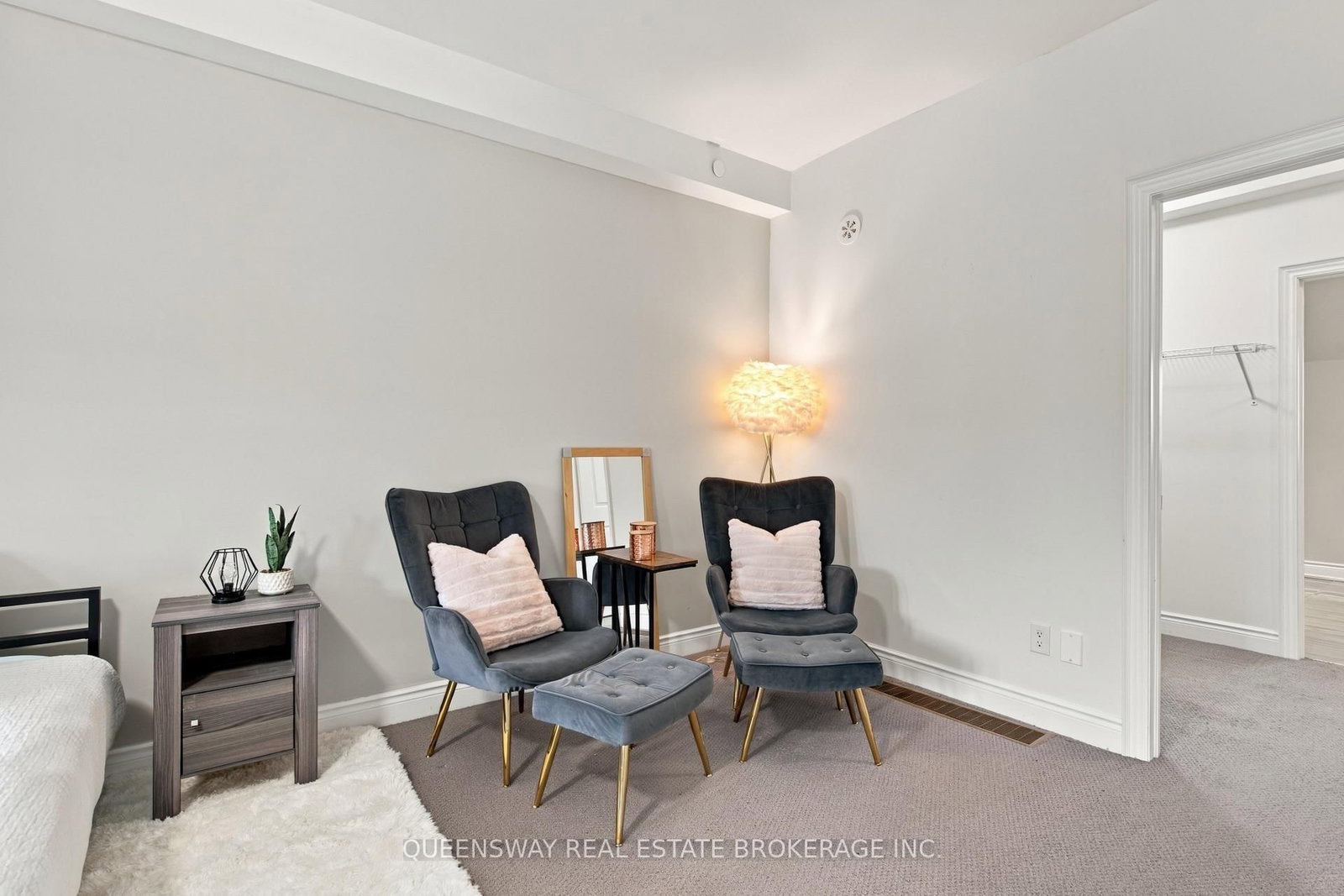 37 Twenty Ninth Street • Toronto, ON photo 23