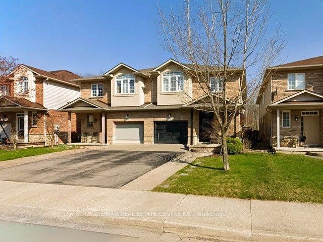 5300 Picketts Way photo 1