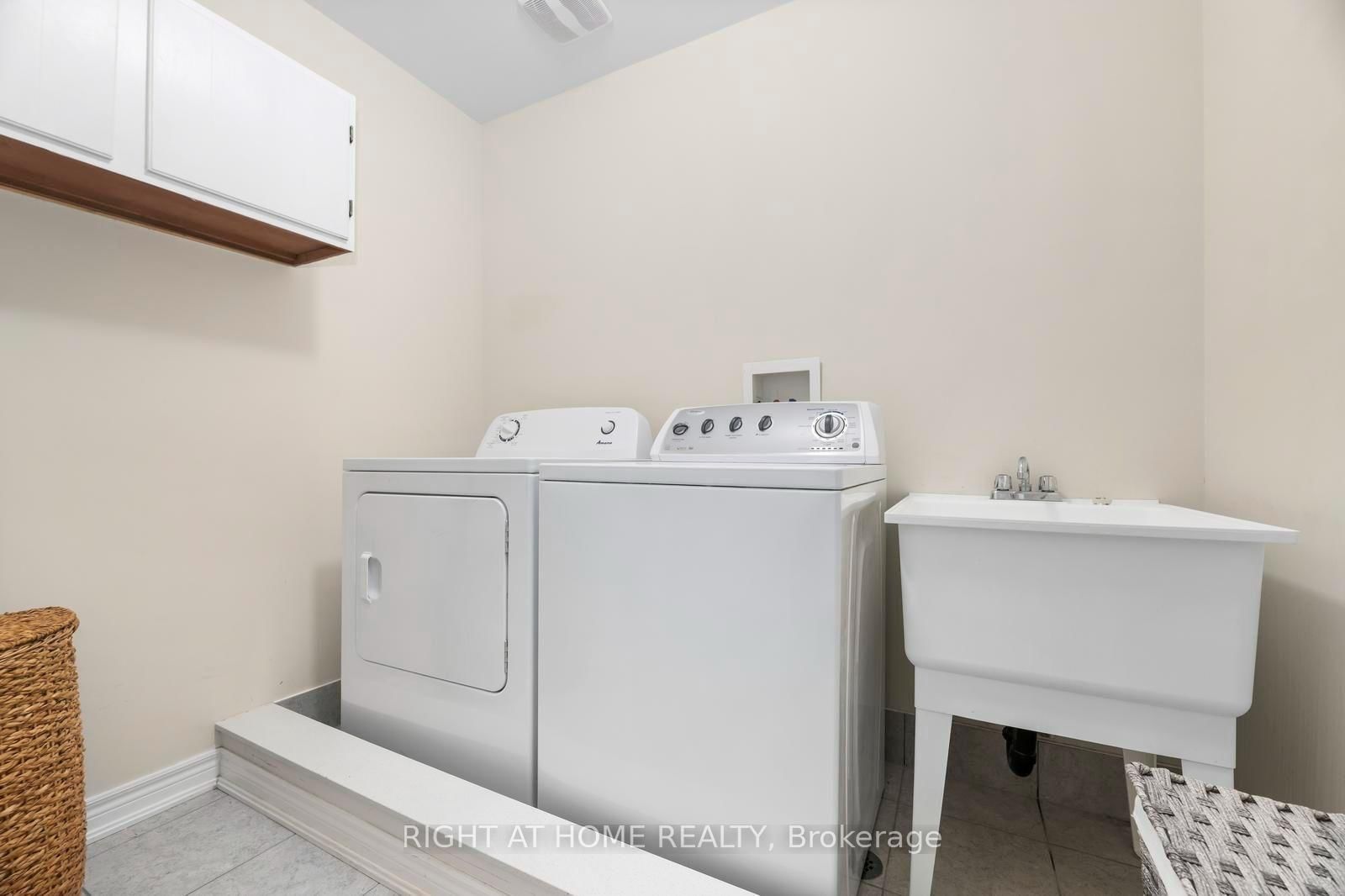 41 Coastline Drive • Brampton, ON photo 30