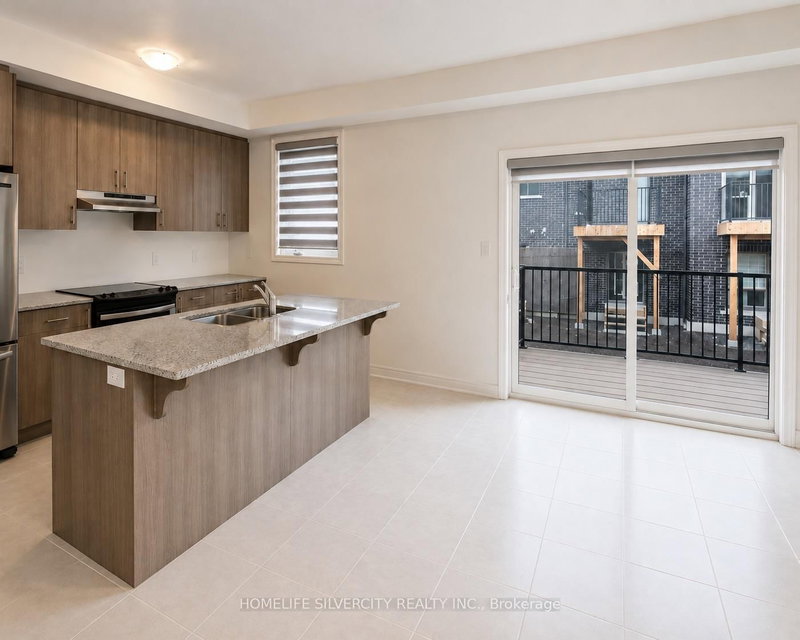 41 Humberstone Dr photo 5