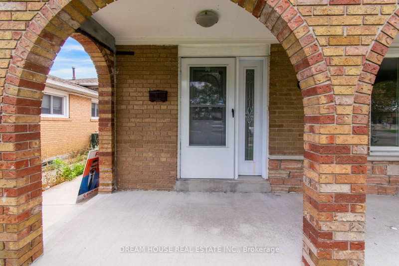 3764 Wyewood Rd photo 4