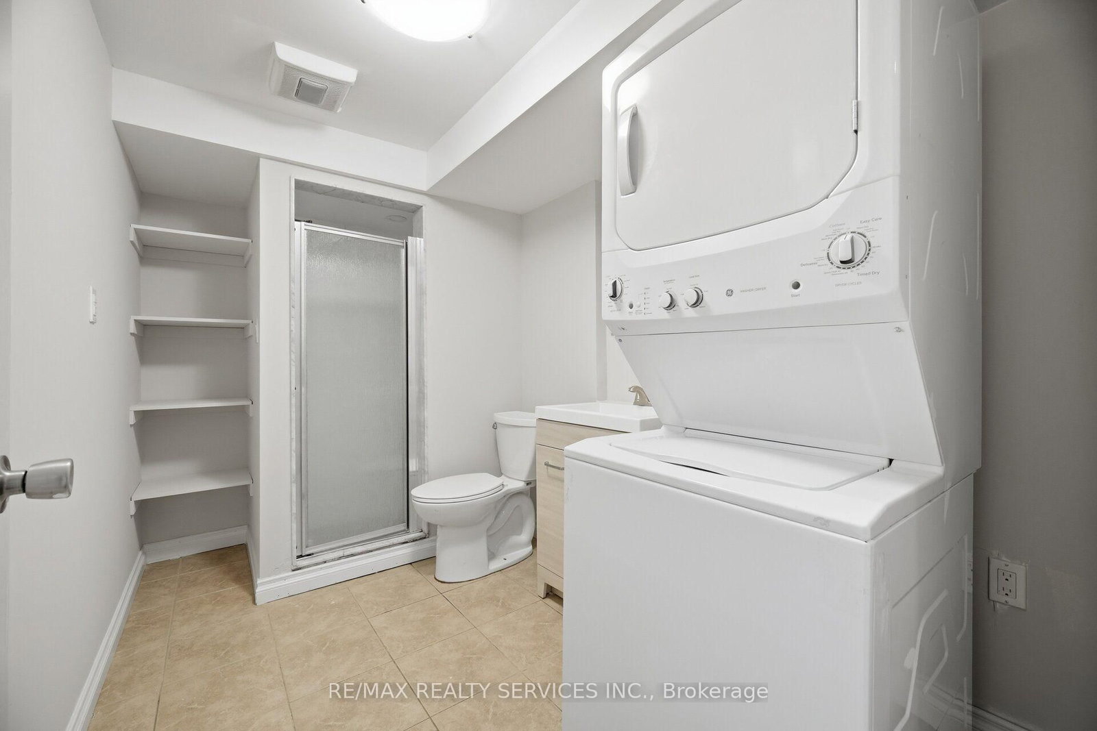 881 Lancaster Boulevard • Milton, ON photo 44