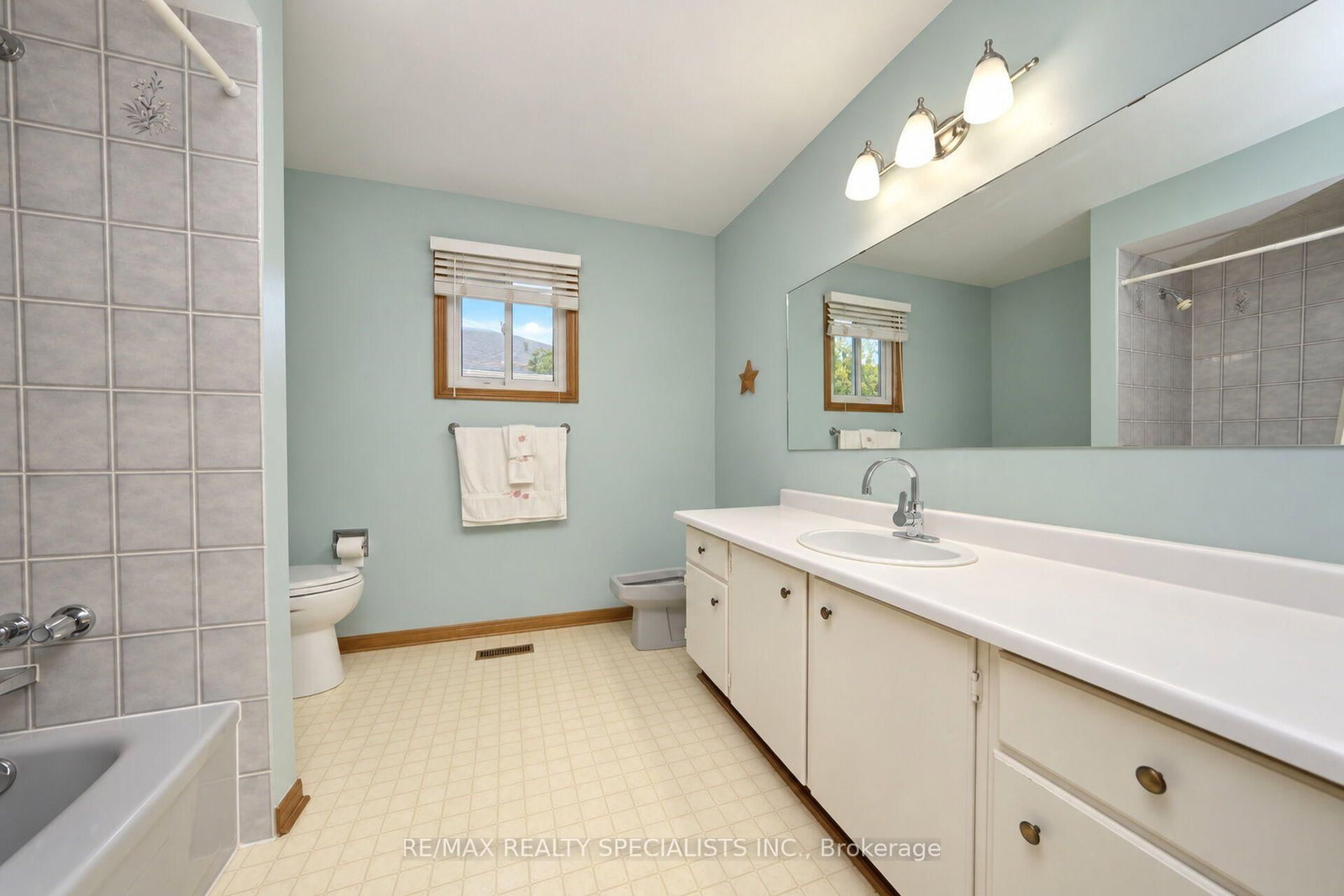 157 Sunforest Drive • Brampton, ON photo 28