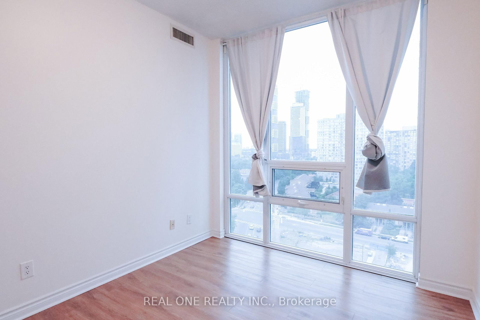 3525 Kariya Drive • #1608 • Mississauga, ON photo 12
