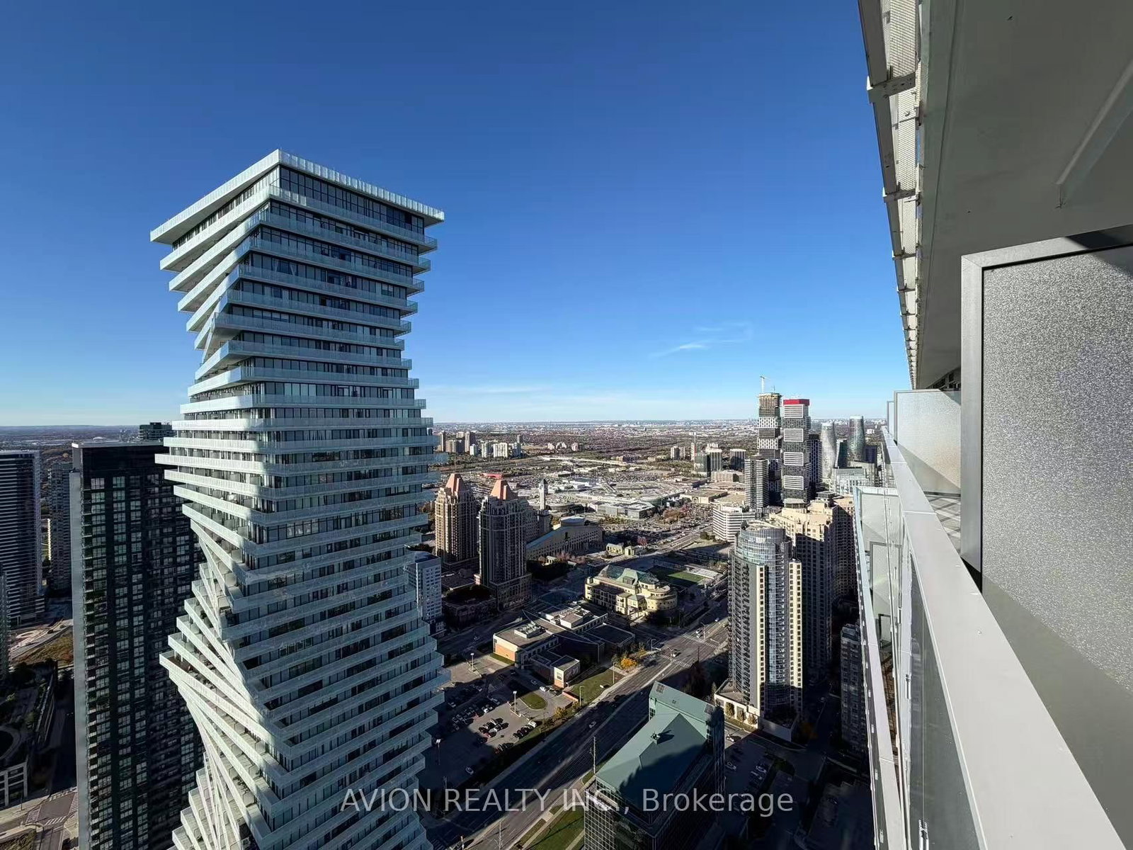 3883 Quartz Road, City Centre, Mississauga, ON