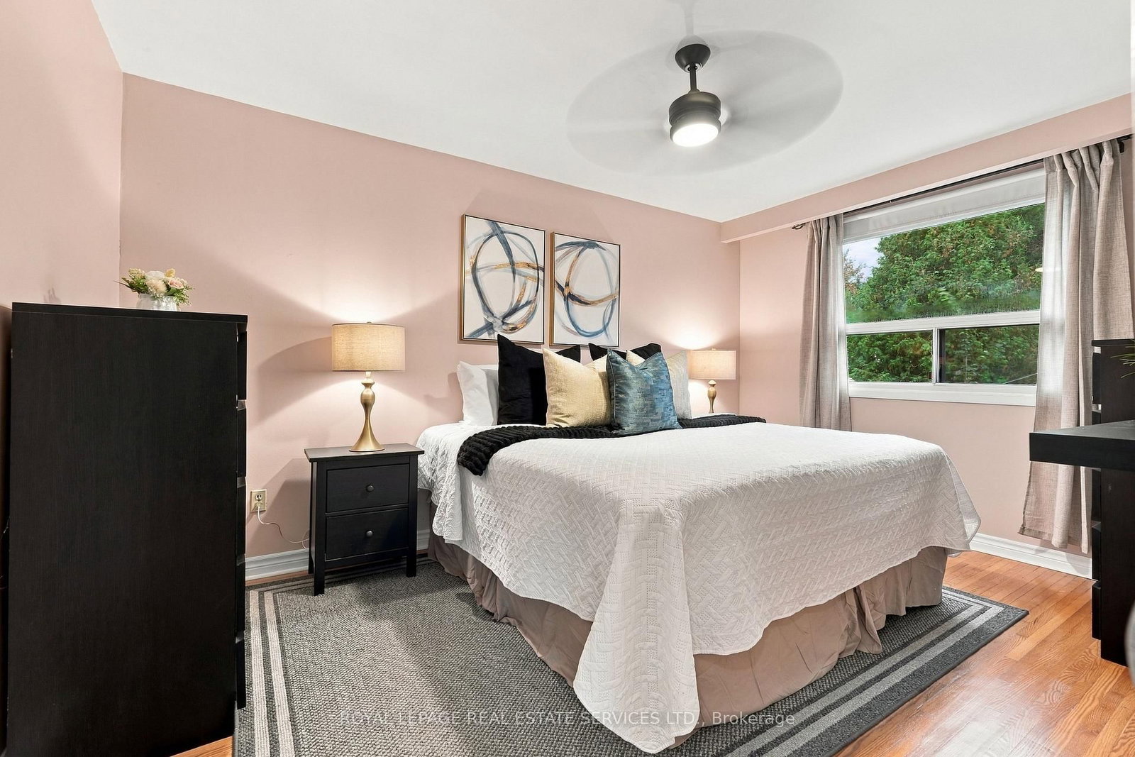 476 Michelle Row • Mississauga, ON photo 14
