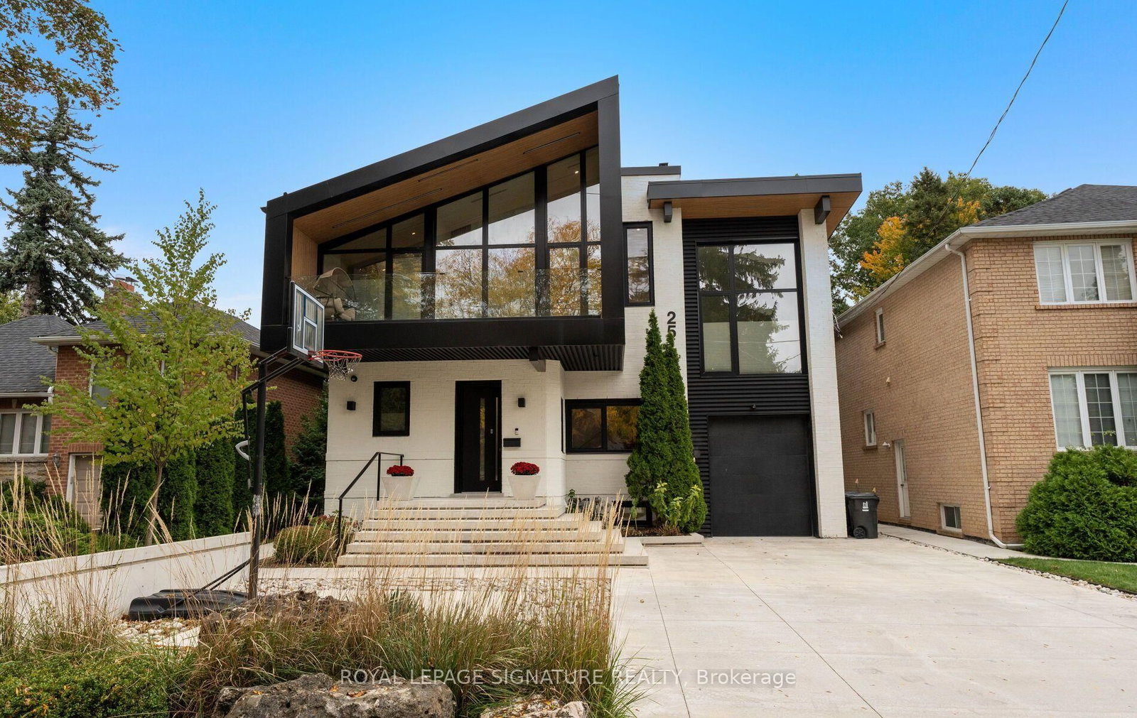 25 Eagle Road