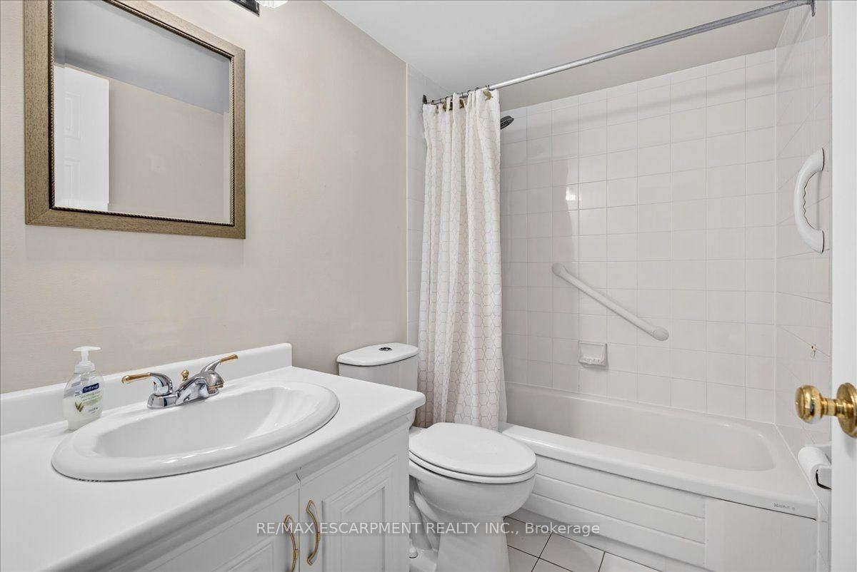 5080 Pinedale Avenue • #804 • Burlington, ON photo 21