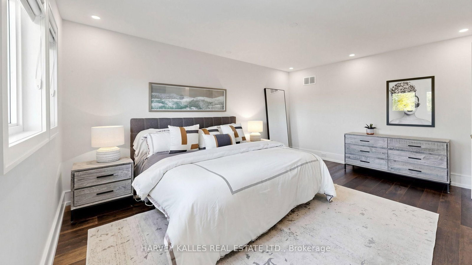 529 Pineland Avenue • Oakville, ON photo 23
