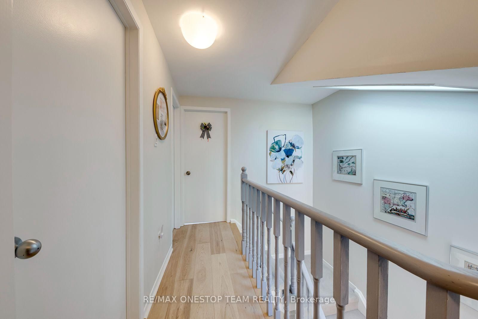 2070 Glenada Crescent • Oakville, ON photo 23