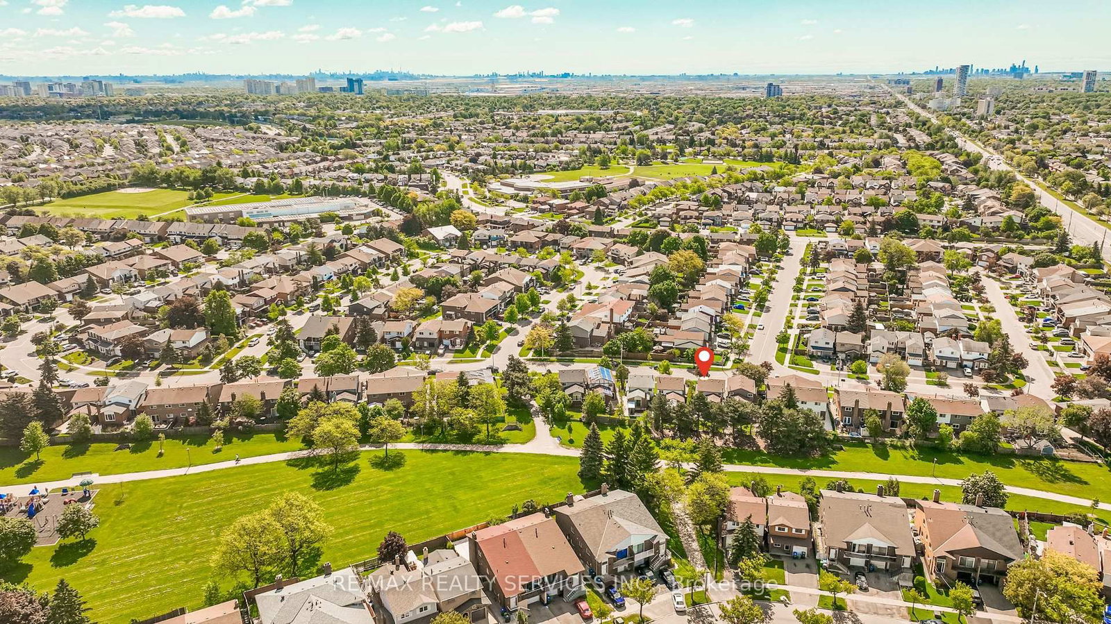 32 Winterfold Drive • Brampton, ON photo 47