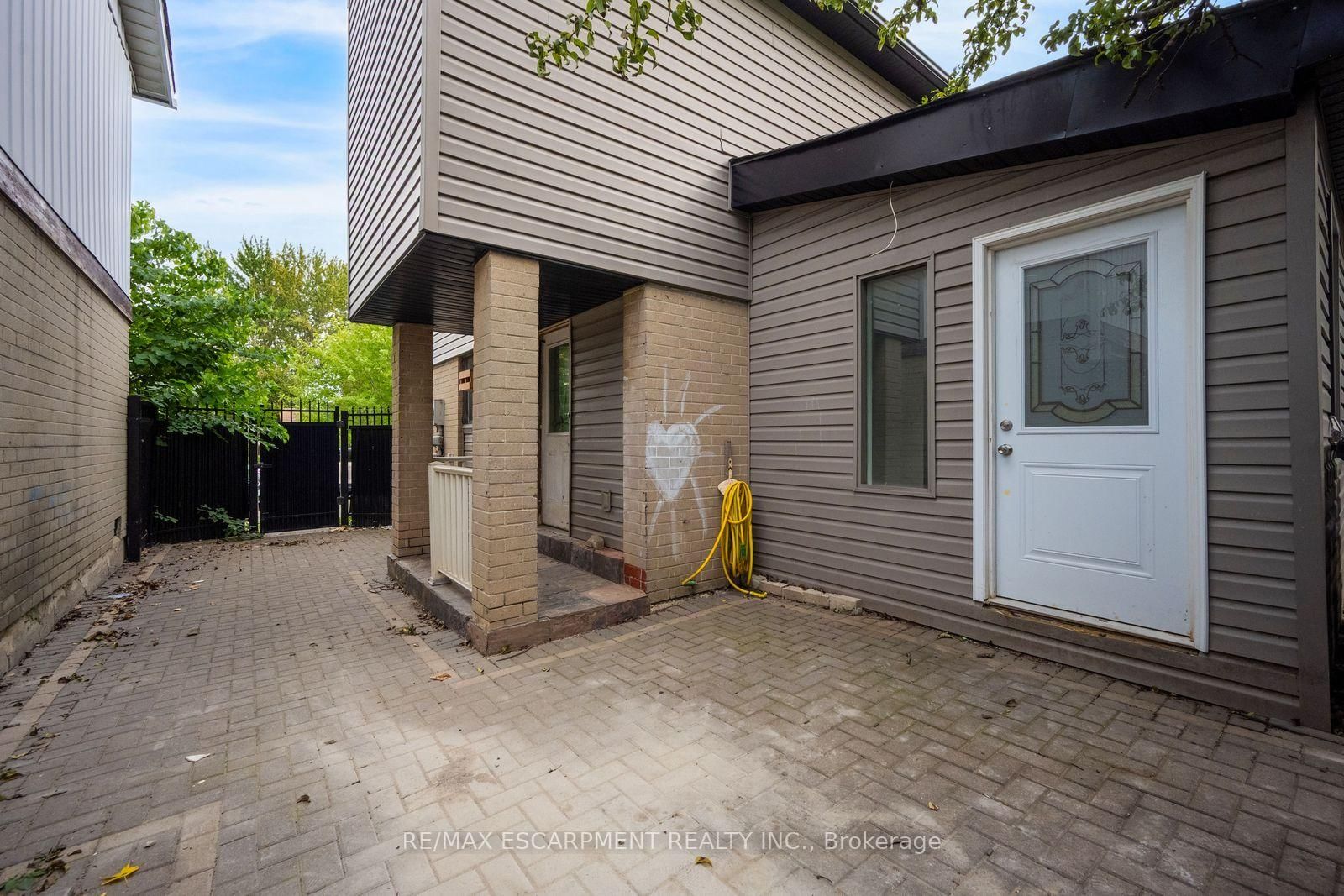 13 Holmstead Court • Brampton, ON photo 36