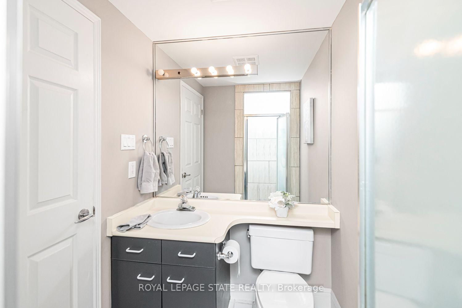 430 Pearl Street • #403 • Burlington, ON photo 35
