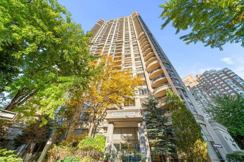 401 - 310 Burnhamthorpe Road W
