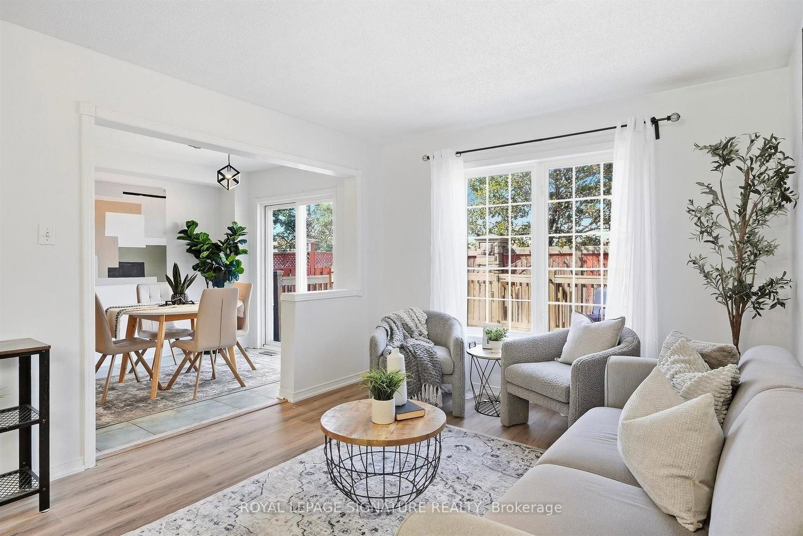 106 Heartleaf Crescent • Brampton, ON photo 2