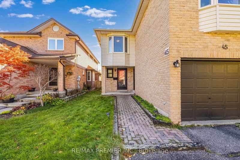 45 Rosebud Ave photo 4