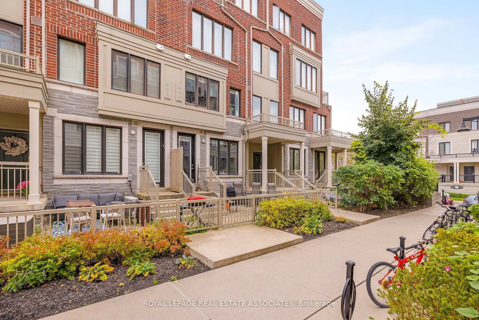 115 Long Branch Avenue • #3 • Toronto, ON photo 42