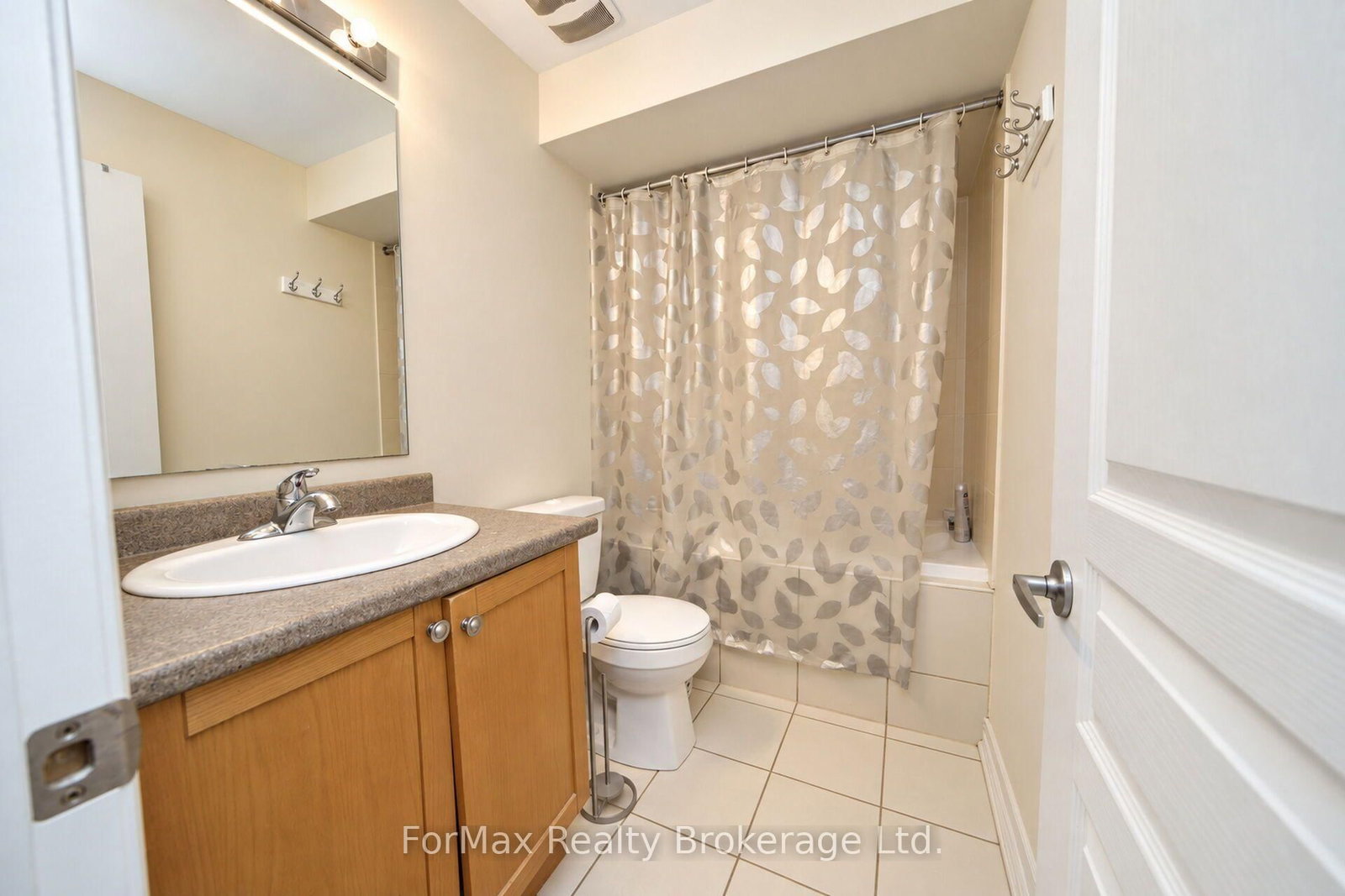 118 Naperton Drive • Brampton, ON photo 45