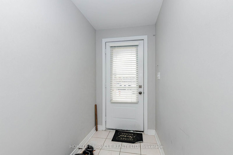 45 Padbury Tr photo 4