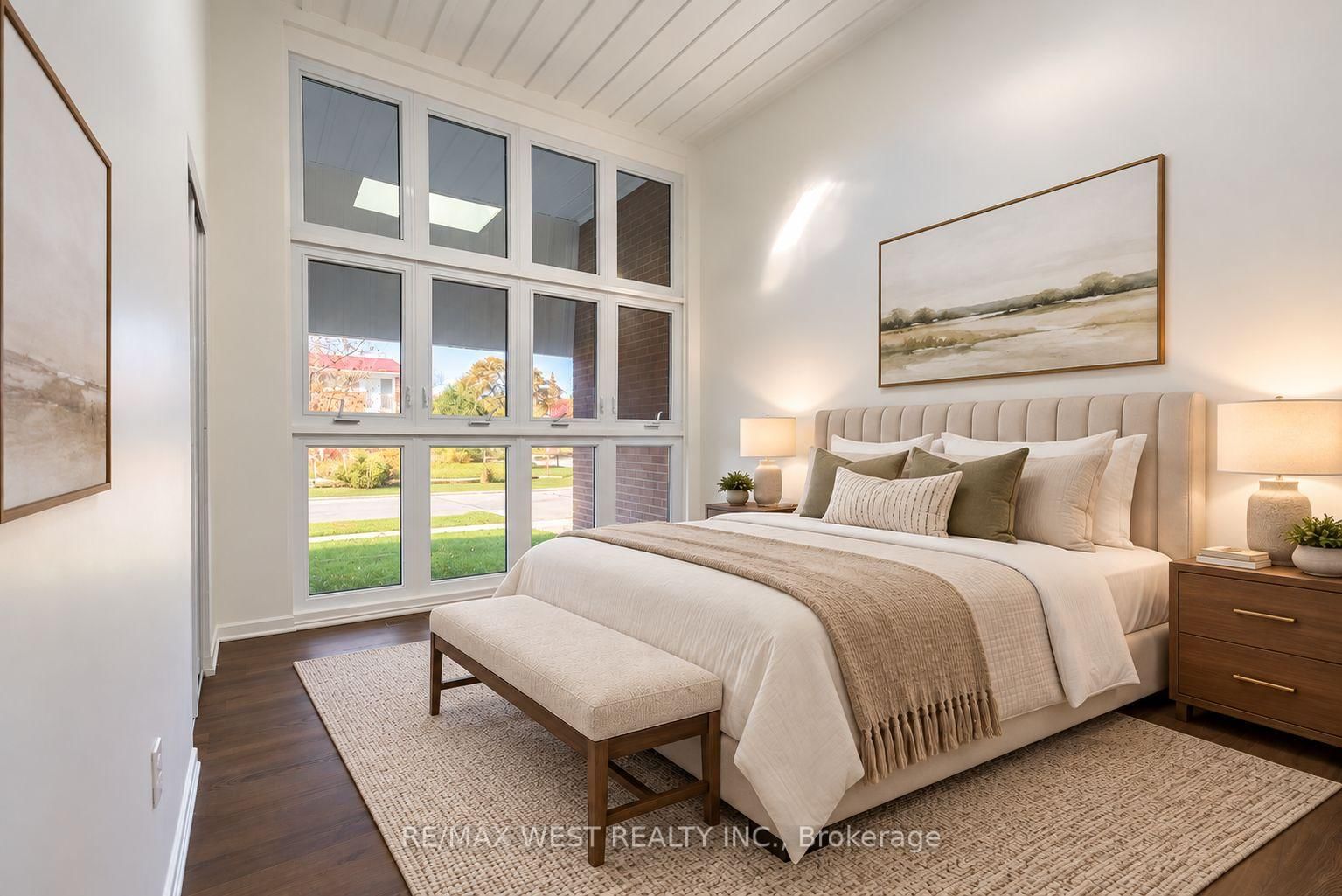 42 Masseygrove Crescent • Toronto, ON photo 7
