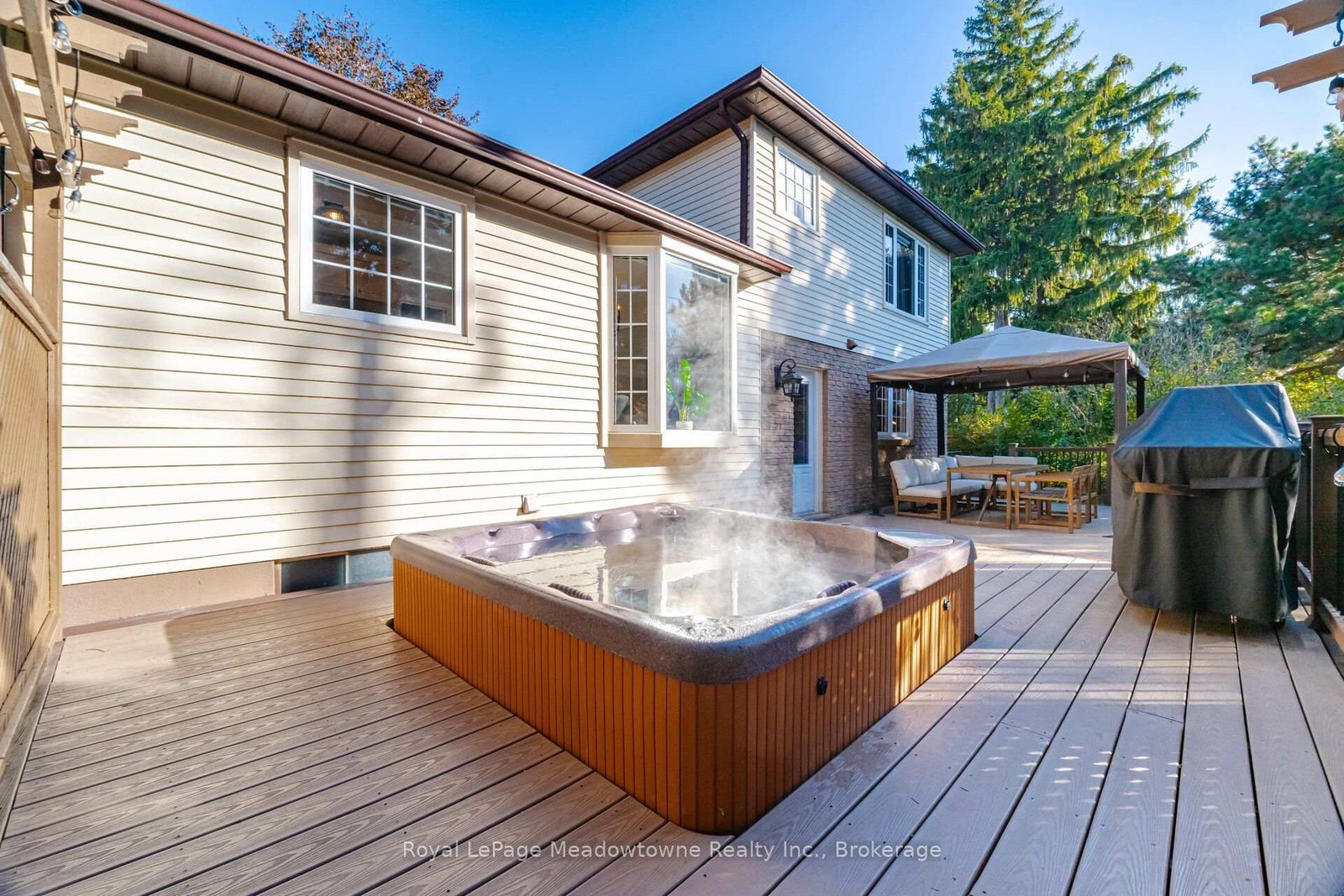 322 Kingsway Place • Milton, ON photo 40