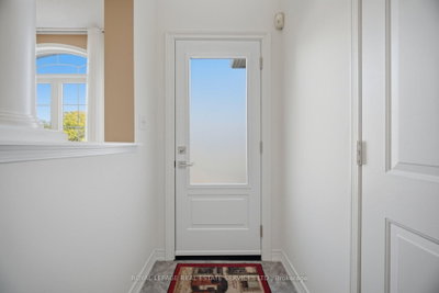 2194 Sutton Drive • Burlington, ON photo 6